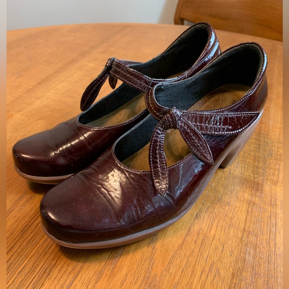 NAOT Pleasure Mary Jane Leather Heels Bow Strap Size 8 - Picture 2 of 9